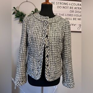Kate hill tweeted blazer